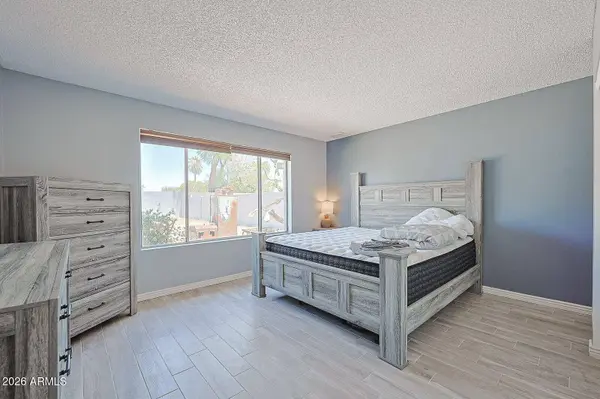 4026 W WILLOW Avenue, Phoenix, AZ 85029