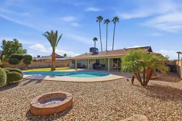 3812 W MORTEN Avenue, Phoenix, AZ 85051