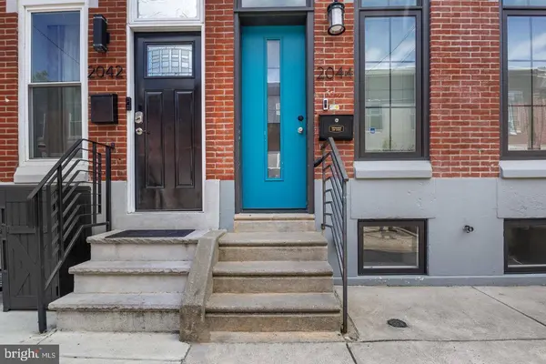 2044 MOUNTAIN ST, Philadelphia, PA 19145