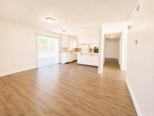 1344 Antelope DR, Lemoore, CA 93245