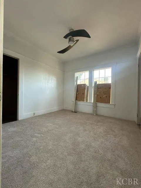 1220 Kaweah ST, Hanford, CA 93230