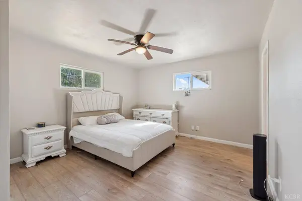 8620 La Vaca Way, Hanford, CA 93230