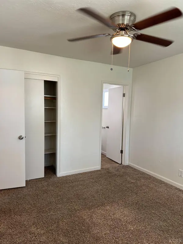 272 E D ST, Lemoore, CA 93245