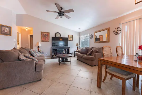 717 Sutter Avenue, Porterville, CA 93257