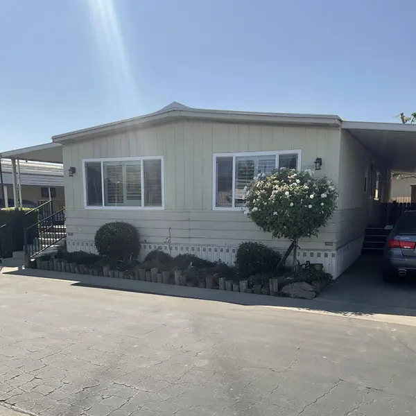 1255 W Grangeville Boulevard #13, Hanford, CA 93230