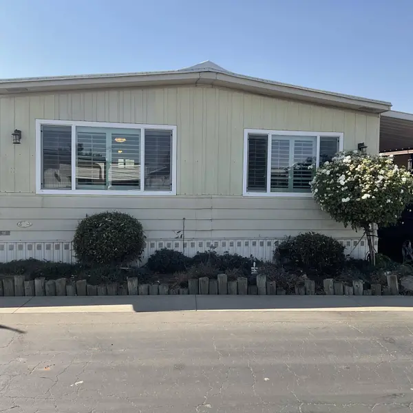 1255 W Grangeville Boulevard #13, Hanford, CA 93230
