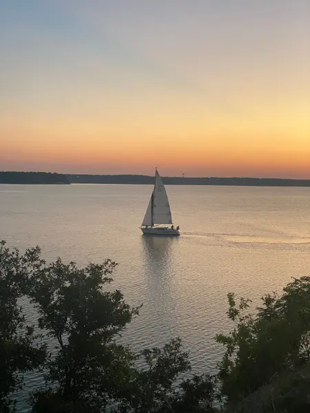 Canyon Lake