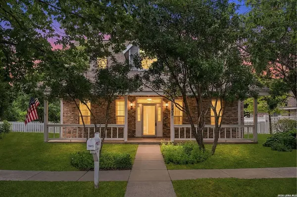 1405 Azalea Ln, New Braunfels, TX 78130