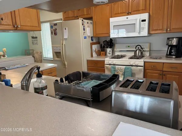132 Southard Drive, Manahawkin, NJ 08050