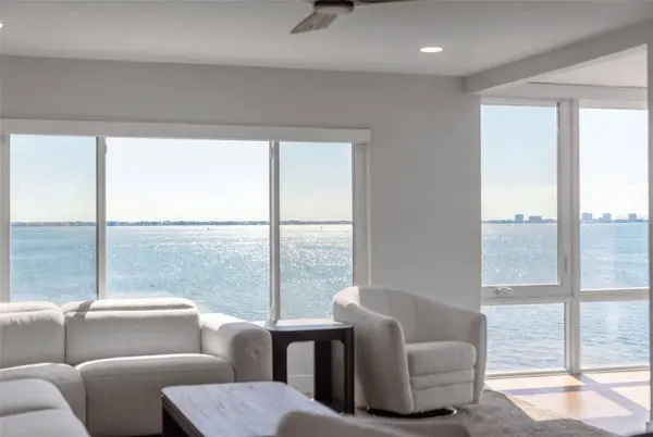 4800 GULF OF MEXICO DR #PH 3, Longboat Key, FL 34228