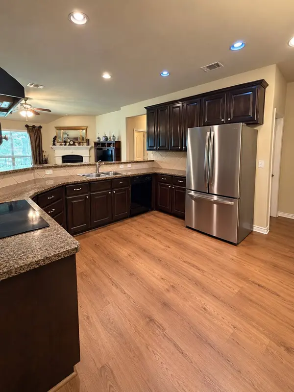812 Scotland WAY, Wylie, TX 75098