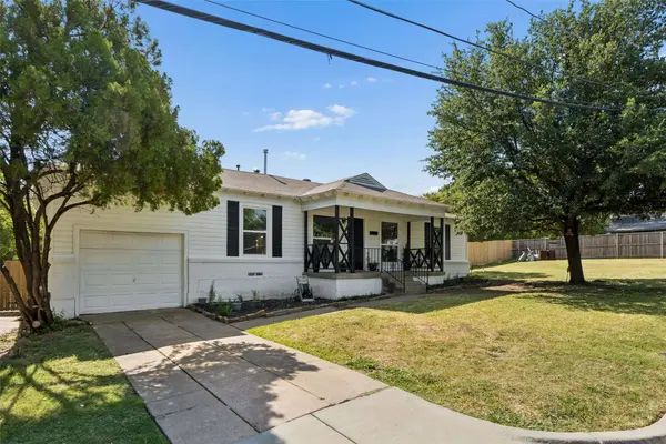 714 NW 6th ST, Grand Prairie, TX 75050