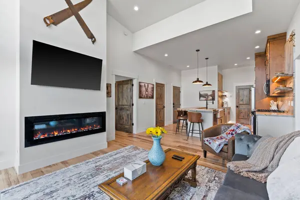331 Baker AVE #301, Whitefish, MT 59937