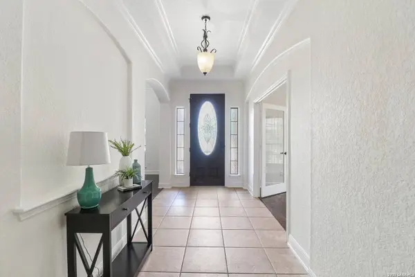 6718 Laura Hts, Schertz, TX 78154