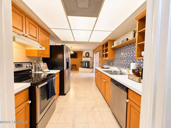 2050 Enzie DR, Las Cruces, NM 88001