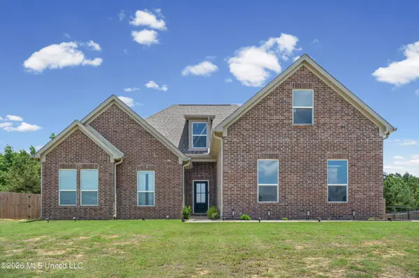 123 Deerfield Trace