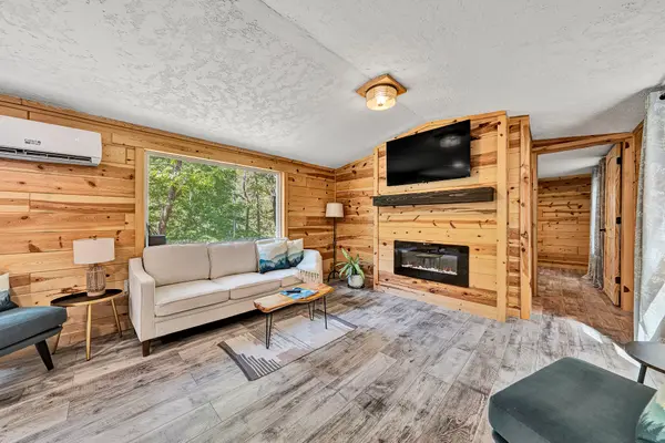 106 Deer Hill Rd, Goodview, VA 24095-2438
