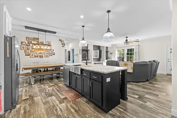 502 Ridgelake Rd, Goodview, VA 24095-2423