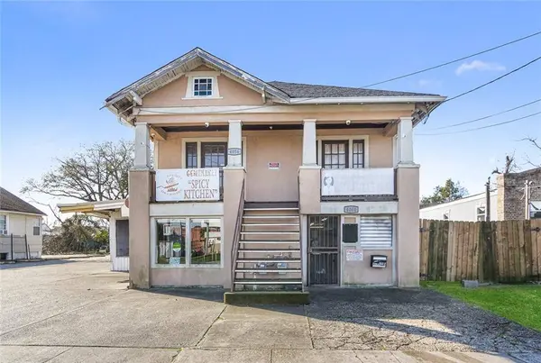 4056 OLD GENTILLY RD
