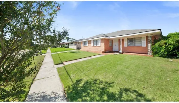 4660 CORINNE ST, New Orleans, LA 70127