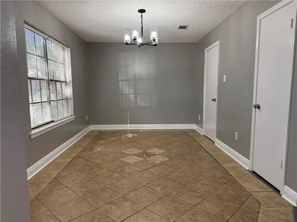 2405 OXFORD PL, Gretna, LA 70056