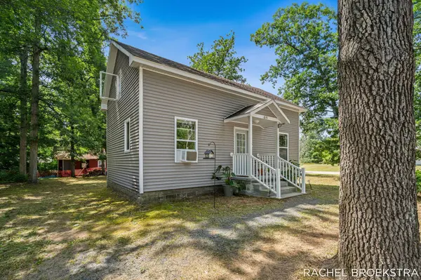 615 6th Street, Baldwin, MI 49304