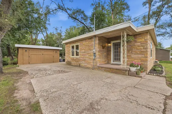 2525 Rogue River NE Road, Belmont, MI 49306