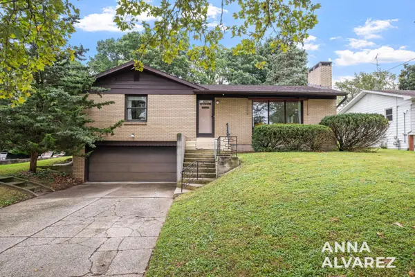 3404 Senora SE Avenue, Grand Rapids, MI 49508