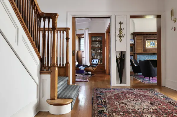 60 College NE Avenue, Grand Rapids, MI 49503