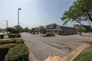 2101 SE Walton Blvd, Bentonville, AR 72712-4188