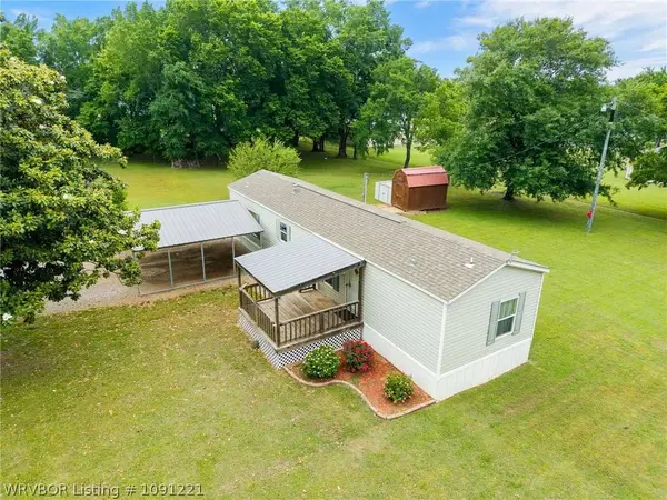 722 Jefferson AVE, Midland, AR 72945