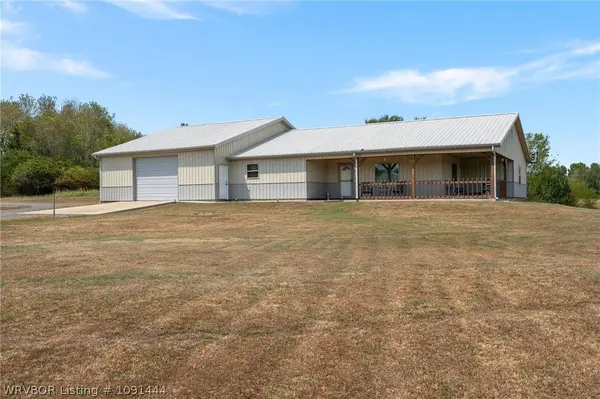 1025 E Nashville CIR, Greenwood, AR 72936