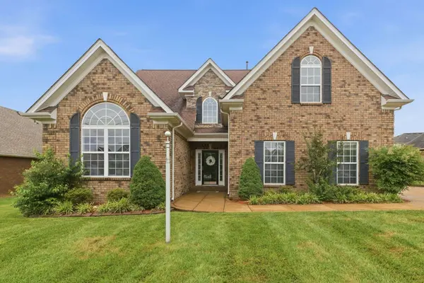 828 Chaqueta Ct, Smyrna, TN 37167