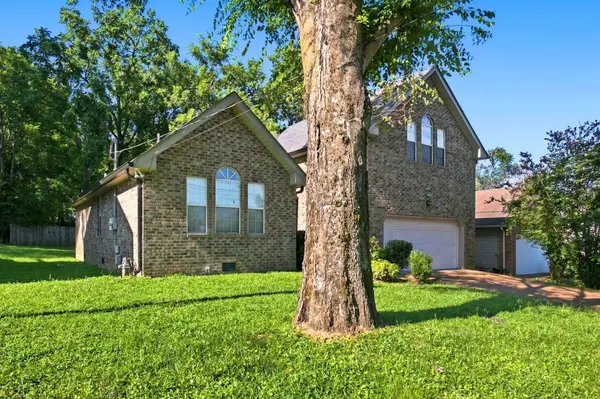 3320 Milbridge Dr, Antioch, TN 37013