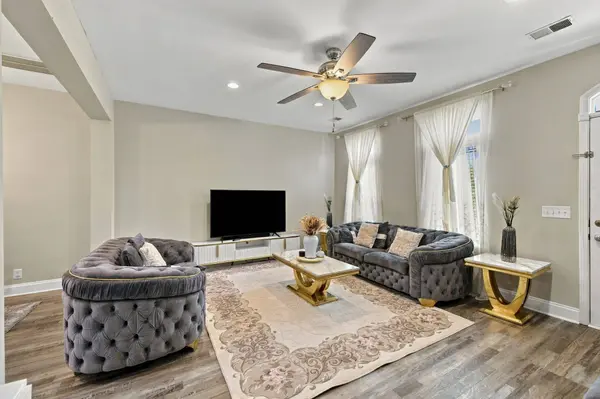2159 Gold Valley Dr, Murfreesboro, TN 37130