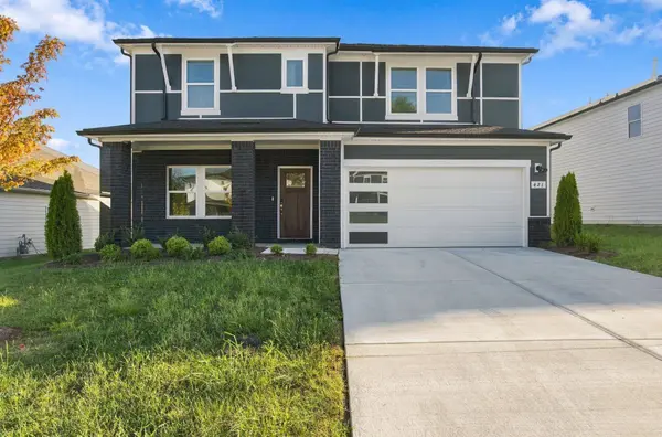 421 Long Dr