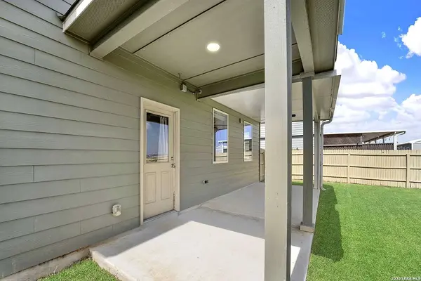 1365 KELLY RIVER ST, New Braunfels, TX 78130