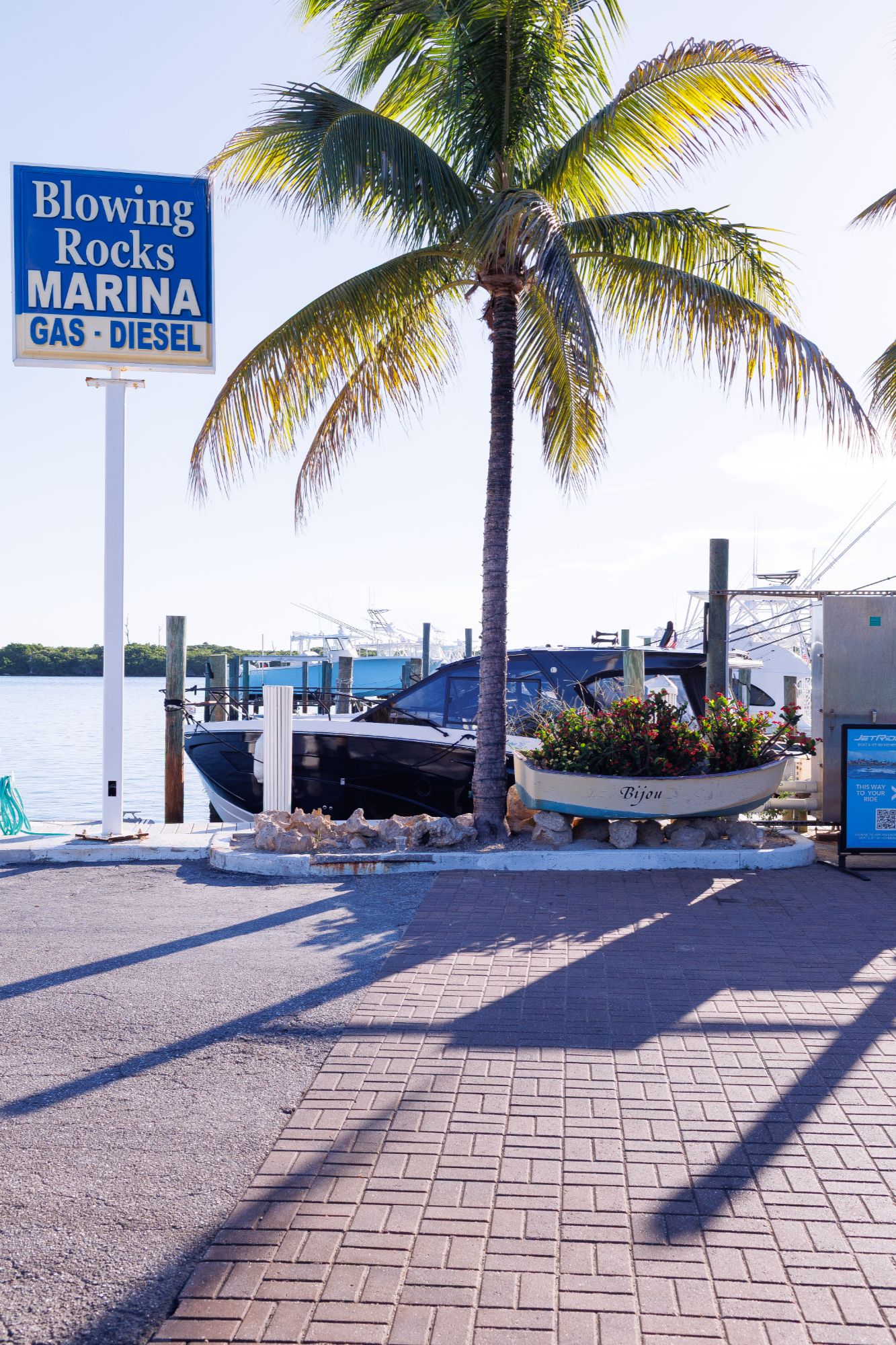 Blowing Rocks Marina