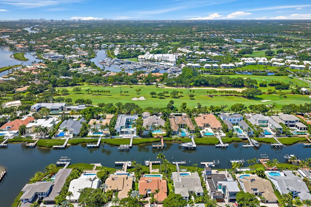Admirals Cove clubhouse and marina in Jupiter Florida