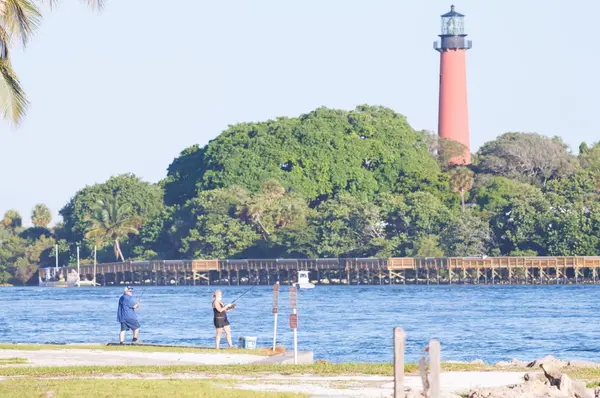 Selling a Starter Home in Jupiter: Maximize Proceeds