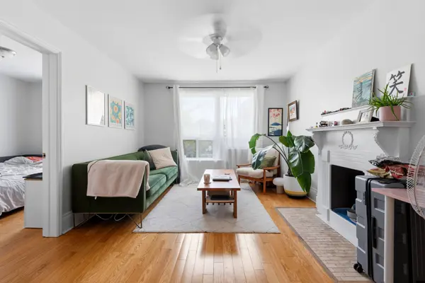 376 Sunnyside AVE, Toronto W01, ON M6R 2R8
