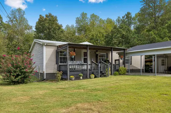2430 Old Natchez Trace Trl, Camden, TN 38320