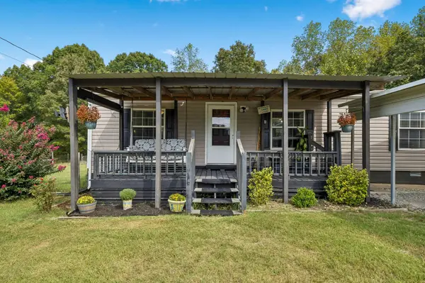 2430 Old Natchez Trace Trl, Camden, TN 38320