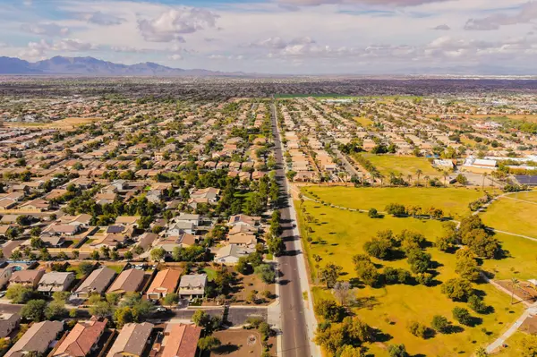 Breona Baridon Realtor (18)