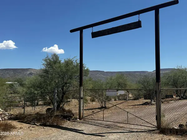 45215 N 10TH Street #'-', New River, AZ 85087