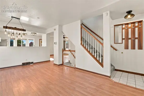 1040 Red Brooke Drive, Colorado Springs, CO 80911
