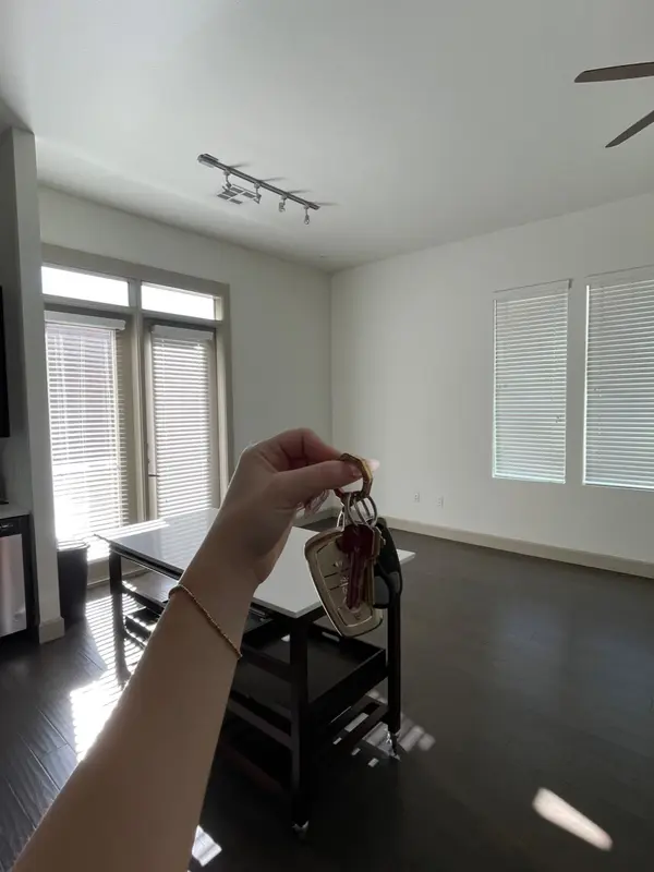 The Closing Process: What Buyers Need to Know,Layney Silva