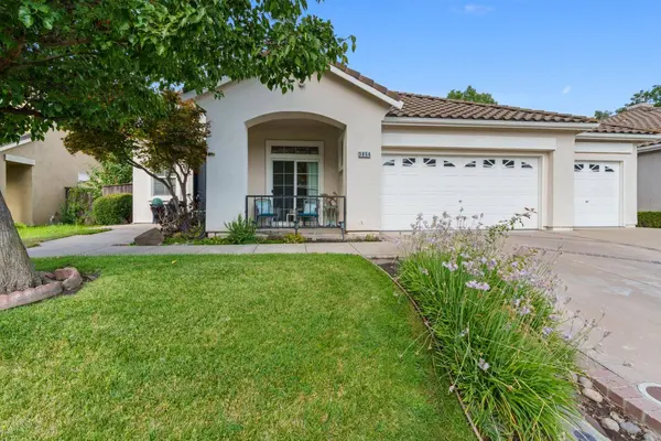 3854 Spring Meadow LN, Stockton, CA 95219