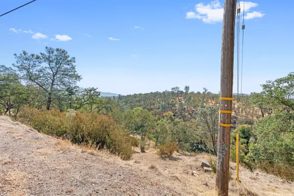 4529 Dunn RD, Valley Springs, CA 95252