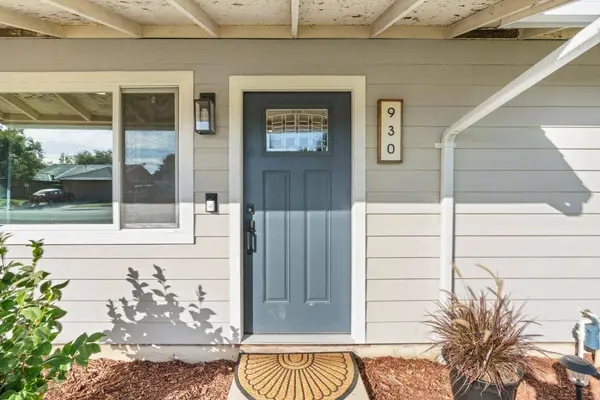 930 1st ST, Galt, CA 95632
